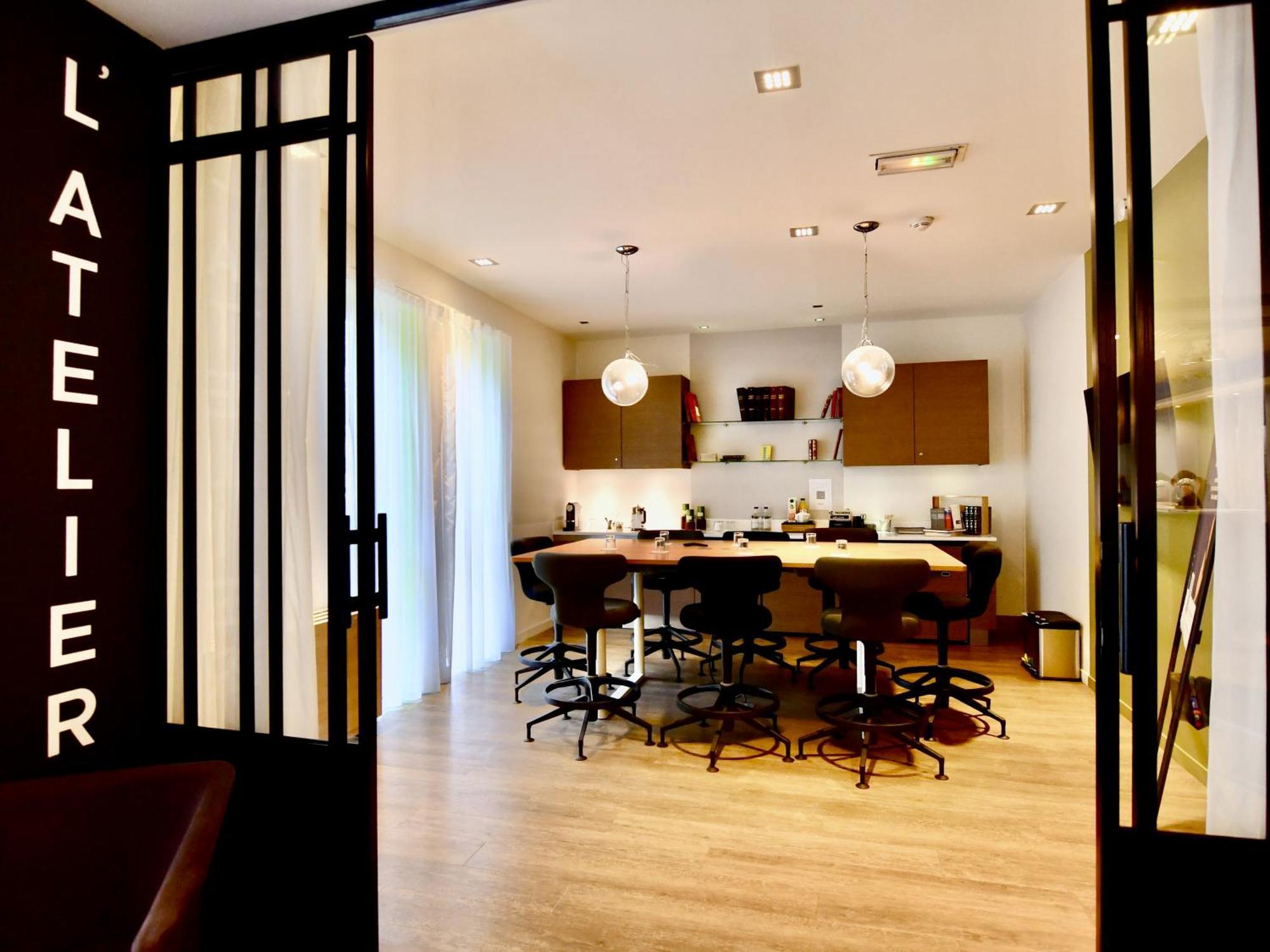 Mercure Nantes Centre Gare Екстер'єр фото