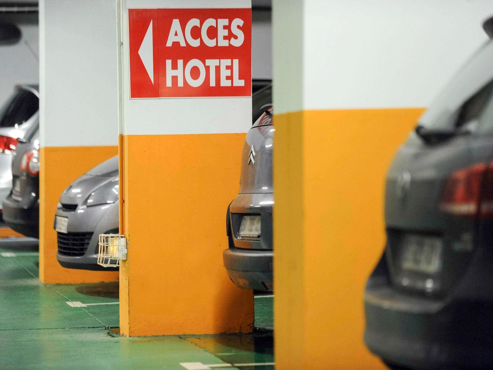Mercure Nantes Centre Gare Екстер'єр фото