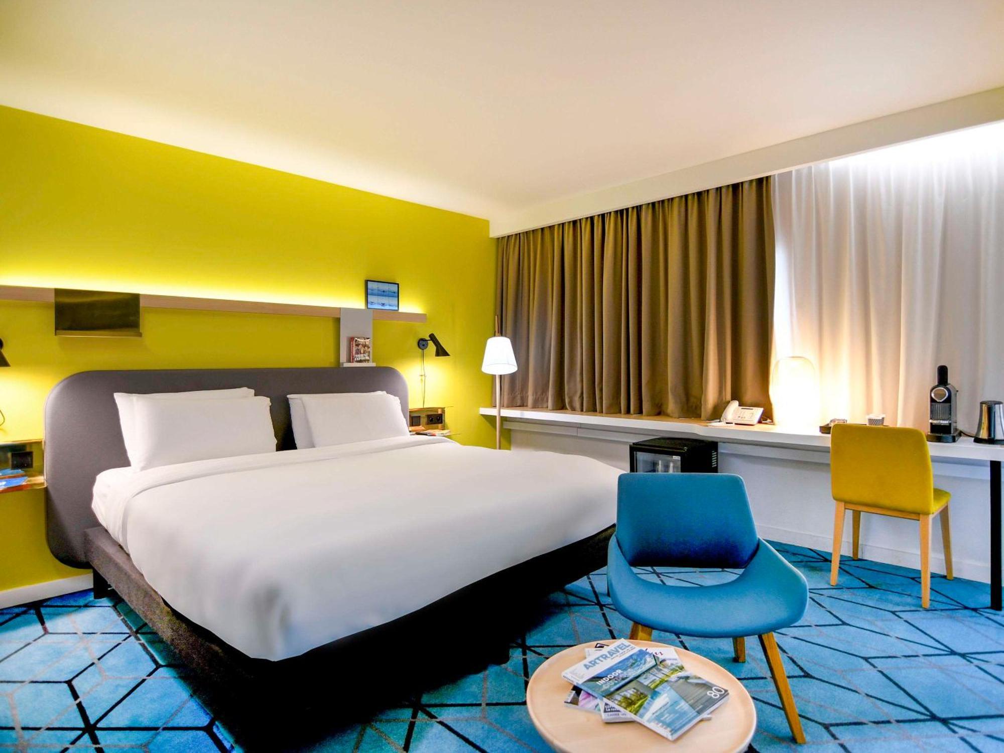 Mercure Nantes Centre Gare Екстер'єр фото