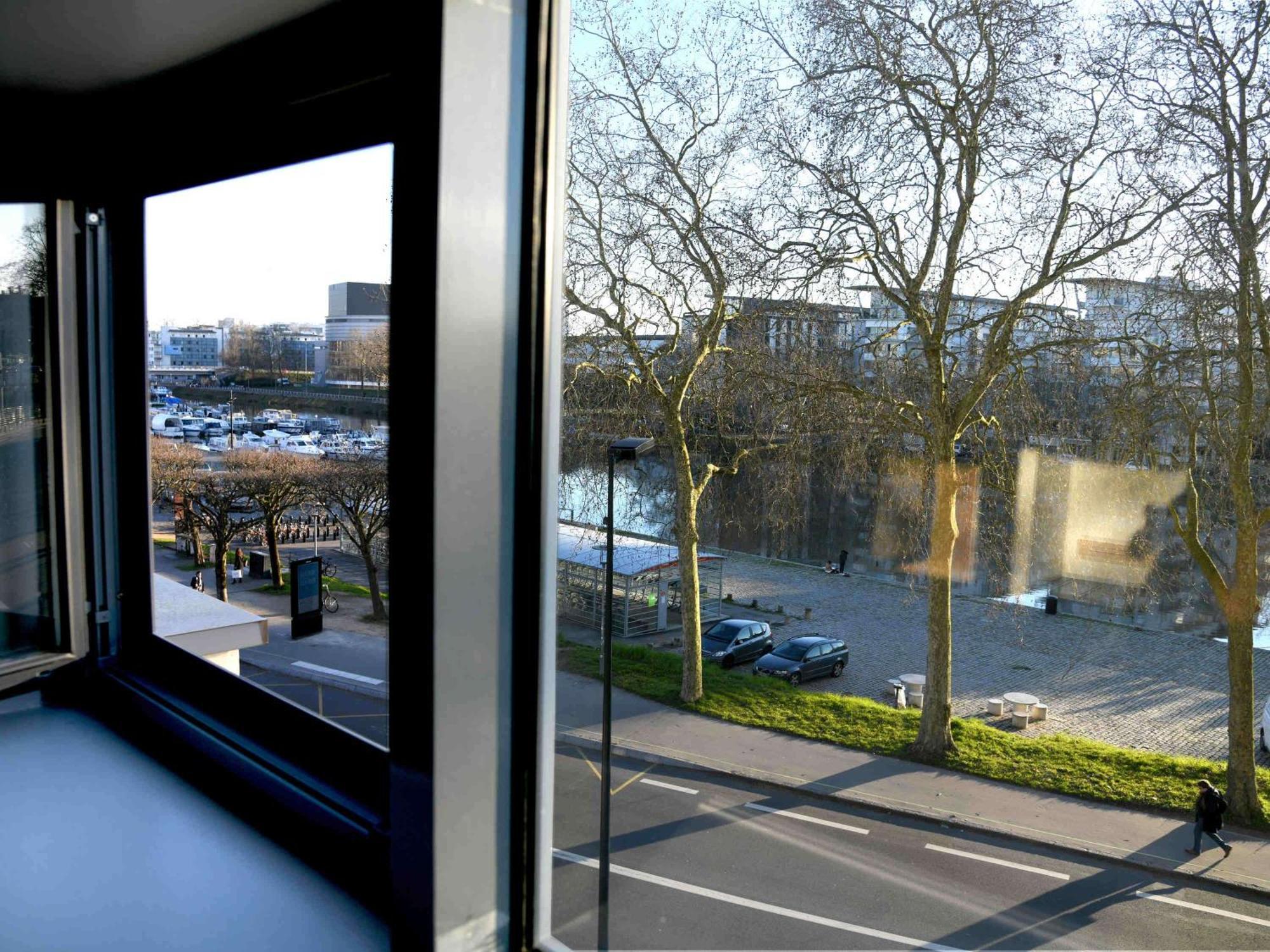 Mercure Nantes Centre Gare Екстер'єр фото