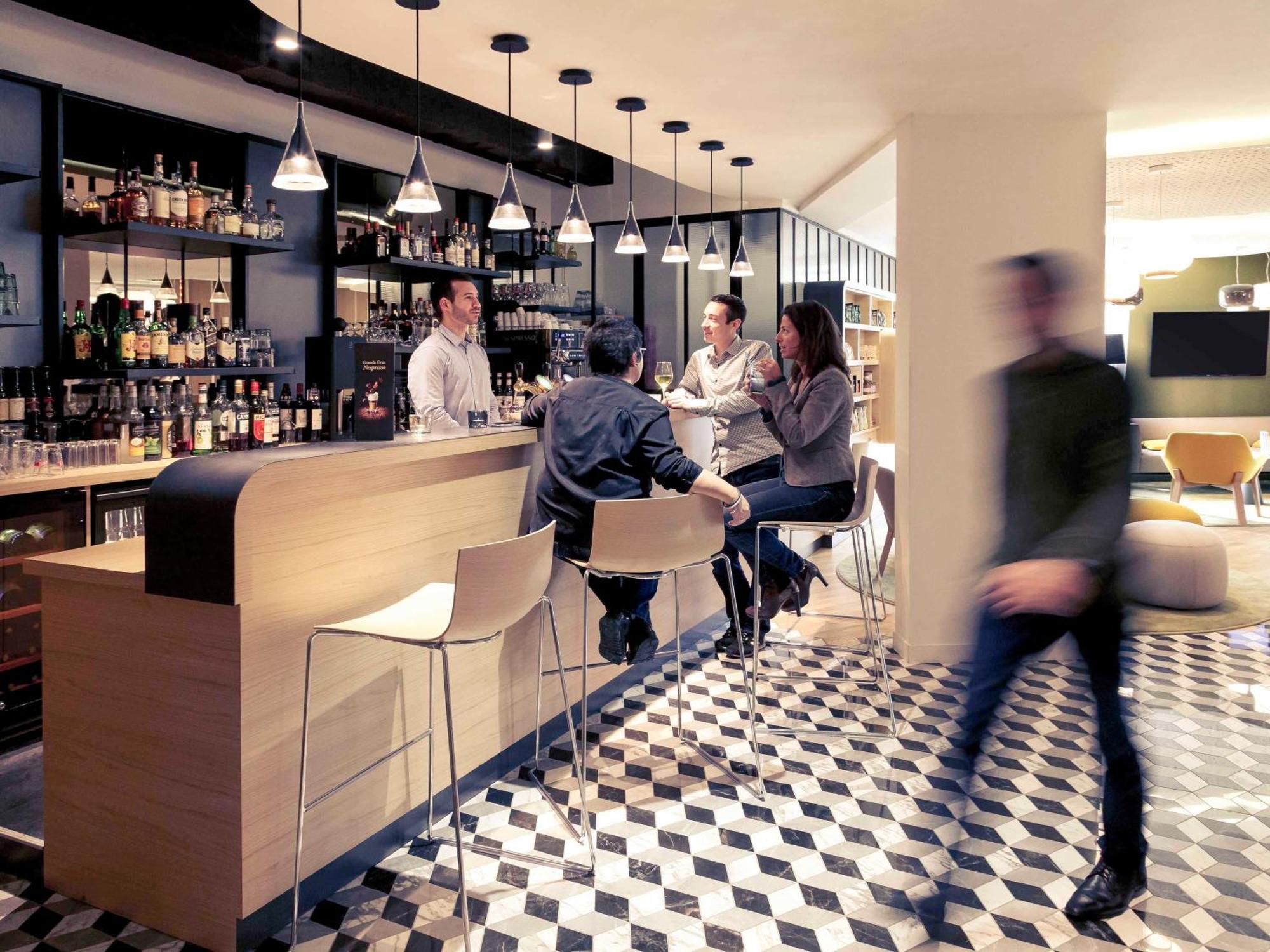 Mercure Nantes Centre Gare Екстер'єр фото